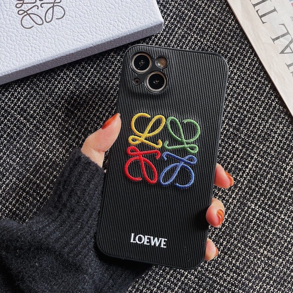 funda negra loewe