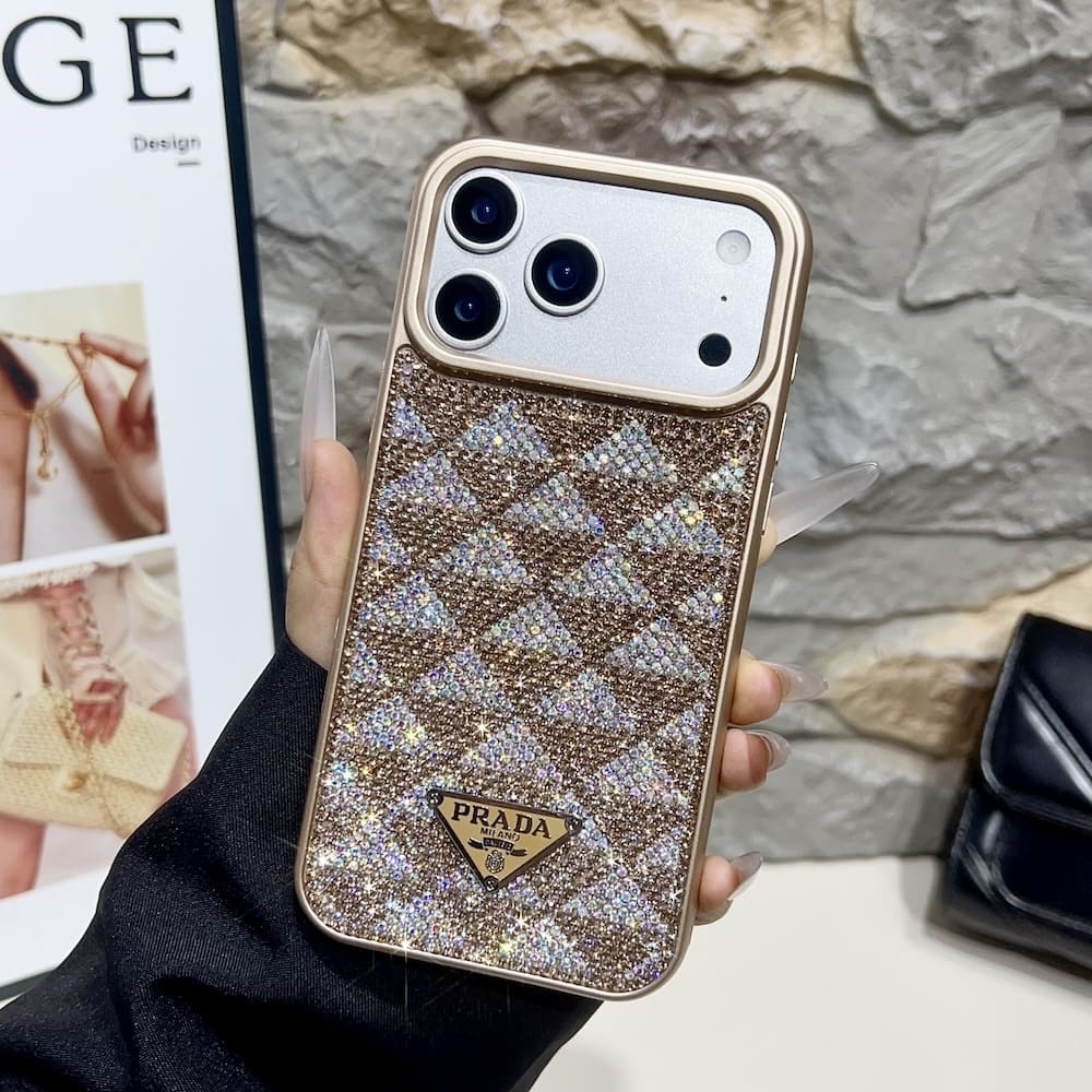 funda iphone prada oro diamantes