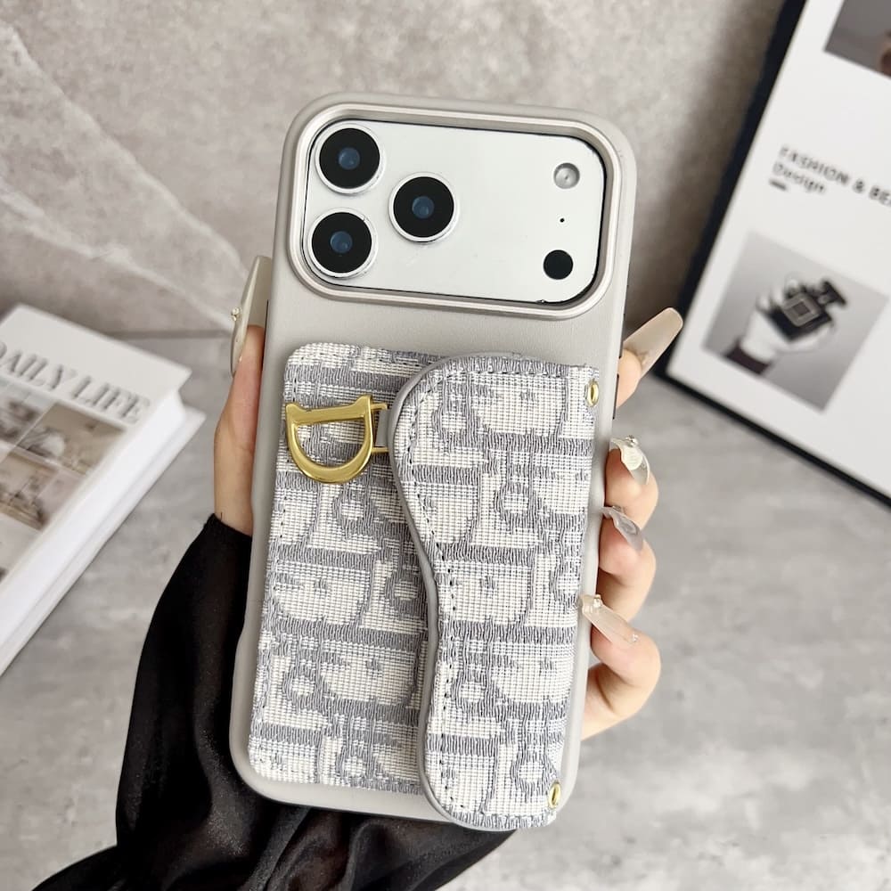 funda-iphone16-dior-camara