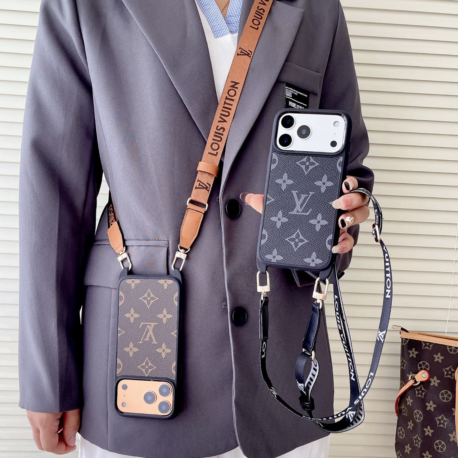 funda-lujo-LV-iPhone